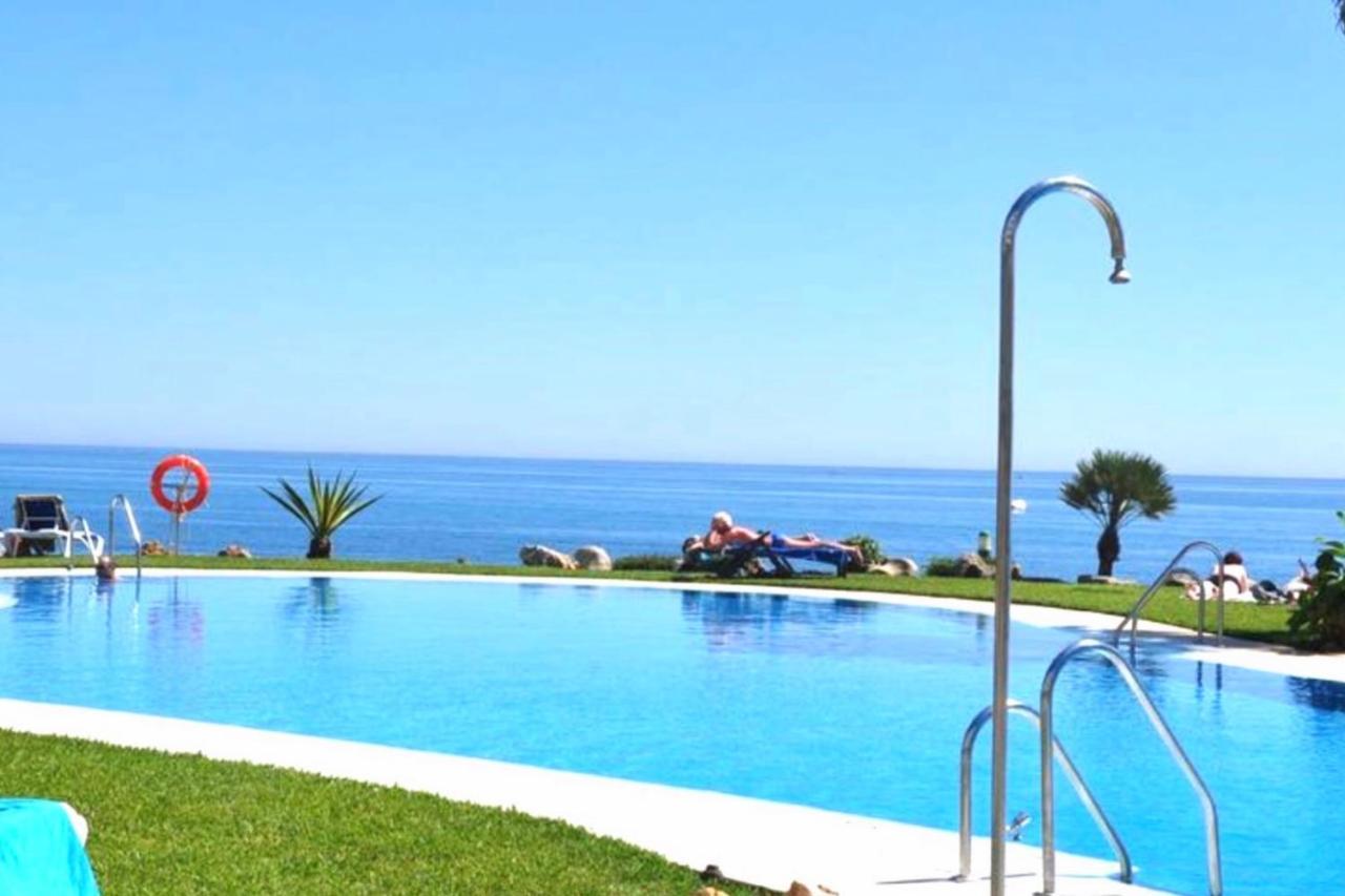Mi Capricho Beachfront- 9F Apartment With Sea Views - Costa Del Sol Sitio de Calahonda ภายนอก รูปภาพ